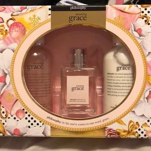 New Philosophy Amazing Grace Gift Set in Gift Box